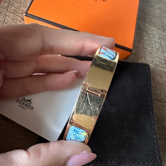 Authentic Hermes Clic Clac in Rosegold Limited Edition - Picture 6 of 10